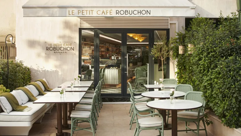 Logo de l'entreprise Le Petit Café Robuchon